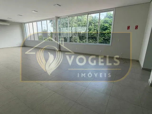 Sala com 100m², para alugar, no bairro Centro em Holambra