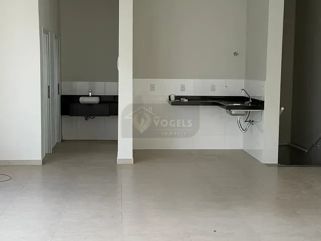Sala com 100m², para alugar, no bairro Centro em Holambra