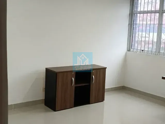 Sala para alugar, no bairro Vila Sônia em São Paulo