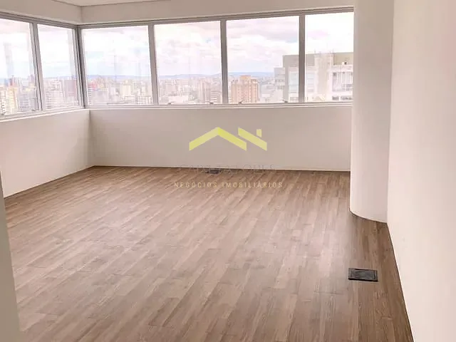 Sala com 37m², à venda ou para alugar, no bairro Centro em Santo André