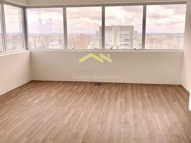 Sala com 37m², à venda ou para alugar, no bairro Centro em Santo André