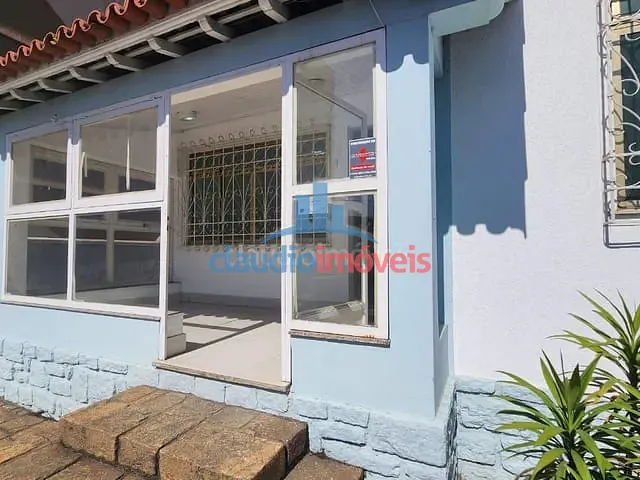 Sala com 560m², para alugar, no bairro Centro em Barra Mansa
