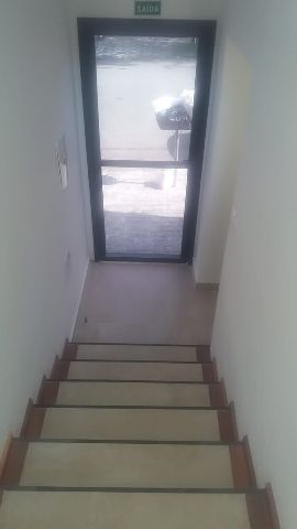 Sala para alugar, no bairro Vila Bourghese em Pindamonhangaba