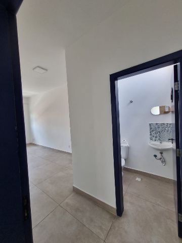 Sala para alugar, no bairro Vila Bourghese em Pindamonhangaba