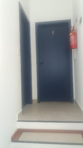 Sala para alugar, no bairro Vila Bourghese em Pindamonhangaba