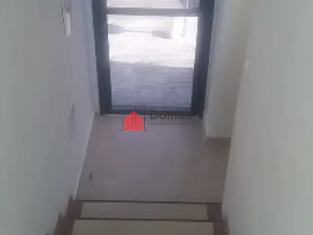 Sala para alugar, no bairro Vila Bourghese em Pindamonhangaba