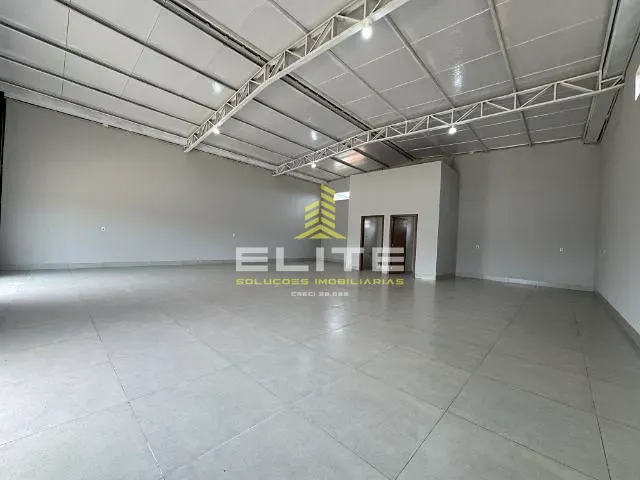 Sala com 375m², para alugar, no bairro Loteamento parque dos poderes em Sorriso