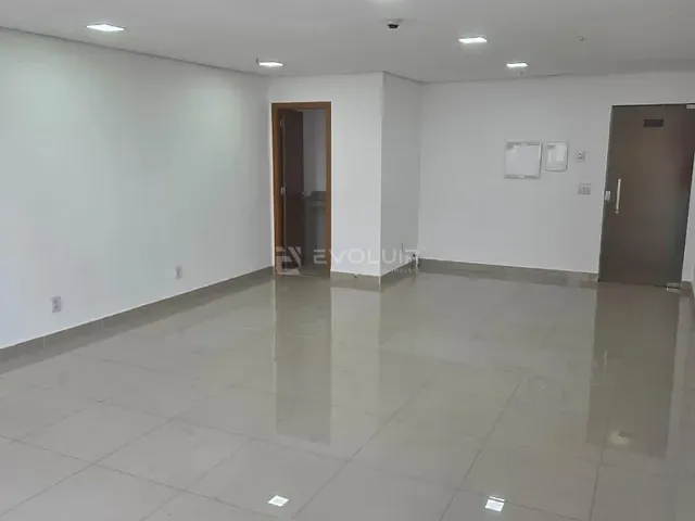 Sala para alugar, no bairro Jardim Goiás em Goiânia