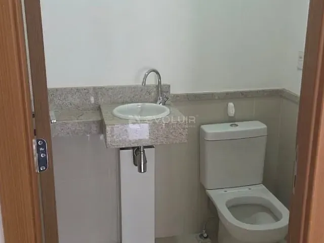 Sala para alugar, no bairro Jardim Goiás em Goiânia