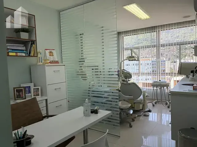 Sala com 28m², à venda, no bairro Tijuca em Rio de Janeiro