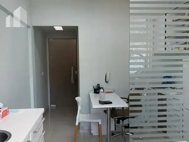 Sala com 28m², à venda, no bairro Tijuca em Rio de Janeiro