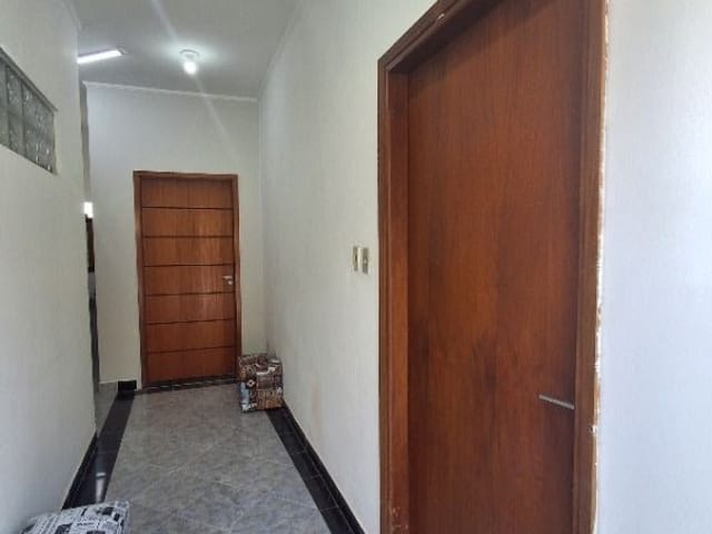 Sala com 20m², para alugar, no bairro Jardim Perola em Birigui