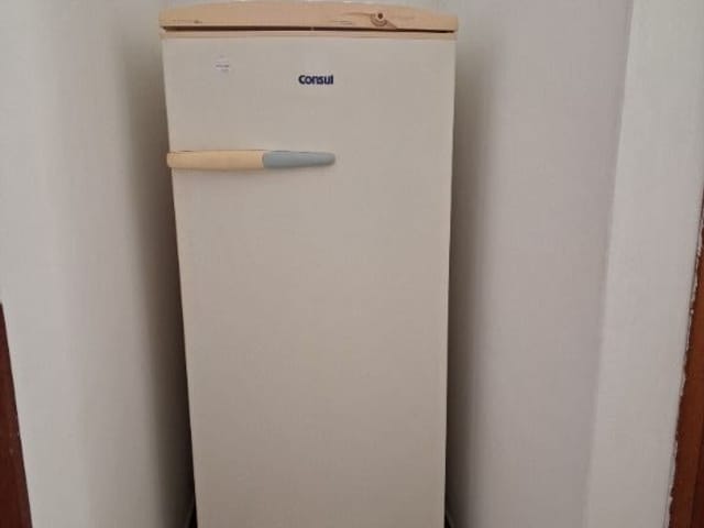 Sala com 20m², para alugar, no bairro Jardim Perola em Birigui