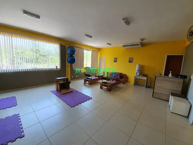 Sala com 60m², para alugar, no bairro Urbanova em São José dos Campos