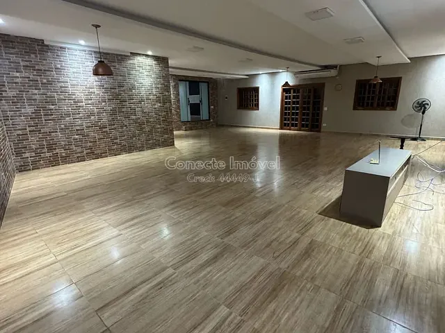 Casa com 320m², à venda, no bairro Vila Padre Pedro Tomazini em Santo Antônio de Posse