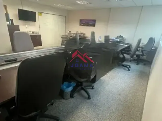 Sala à venda, no bairro Vila Andrade em São Paulo