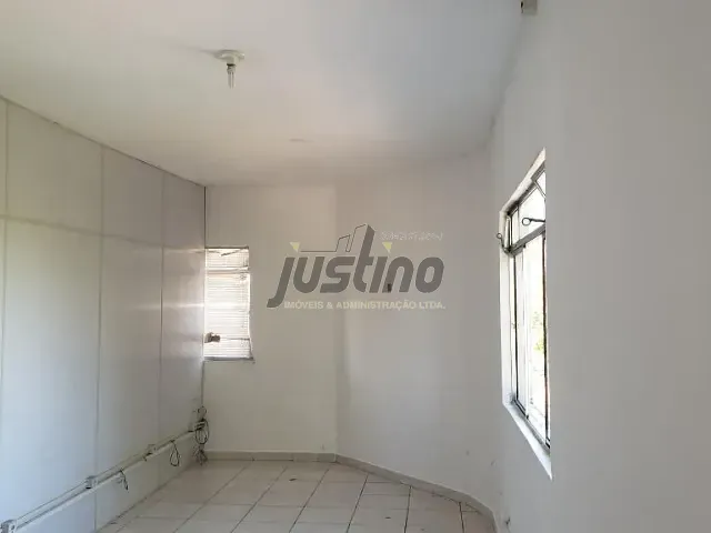Sala com 189m², para alugar, no bairro Vila São Paulo em Itanhaém
