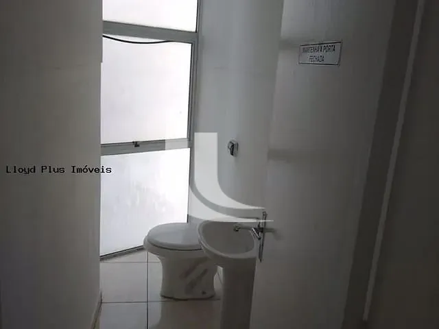 Sala à venda ou para alugar, no bairro Sé em São Paulo