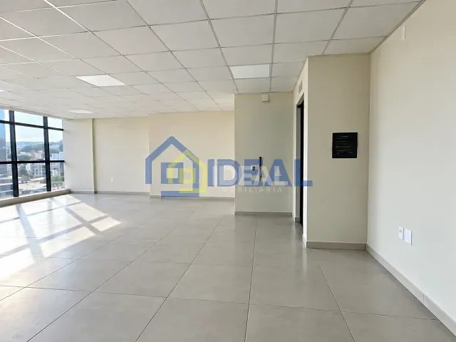 Sala para alugar, no bairro Centro em Concórdia