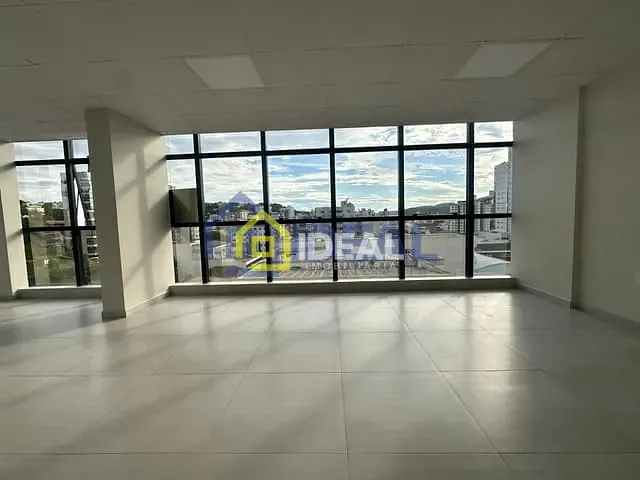 Sala para alugar, no bairro Centro em Concórdia
