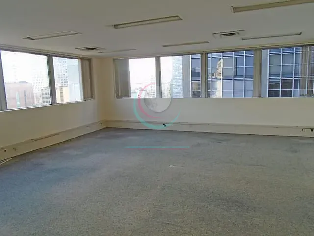 Conjunto comercial à venda, no bairro Centro em São Paulo