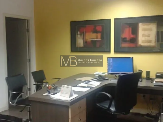 Sala com 78m², para alugar, no bairro Vila Ipiranga em Londrina