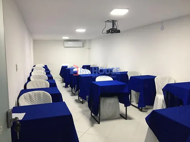 Sala para alugar, no bairro Centro em Ilhéus