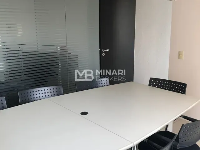 Sala à venda, no bairro Alphaville Centro Industrial e Empresarial/Alphaville. em Barueri