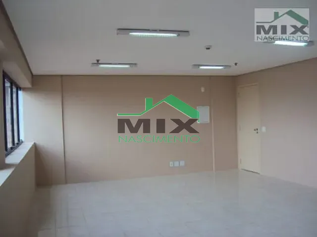 Sala com 54m², à venda, no bairro Santo Antônio em São Caetano do Sul