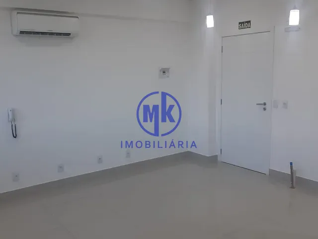 Sala à venda ou para alugar, no bairro Centro em Gravataí