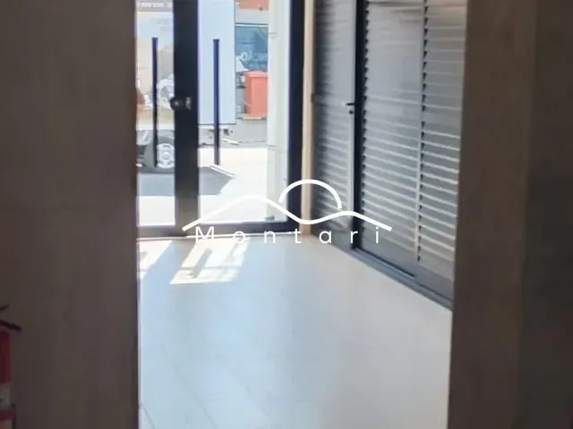 Sala com 31m², à venda, no bairro Aterrado em Volta Redonda