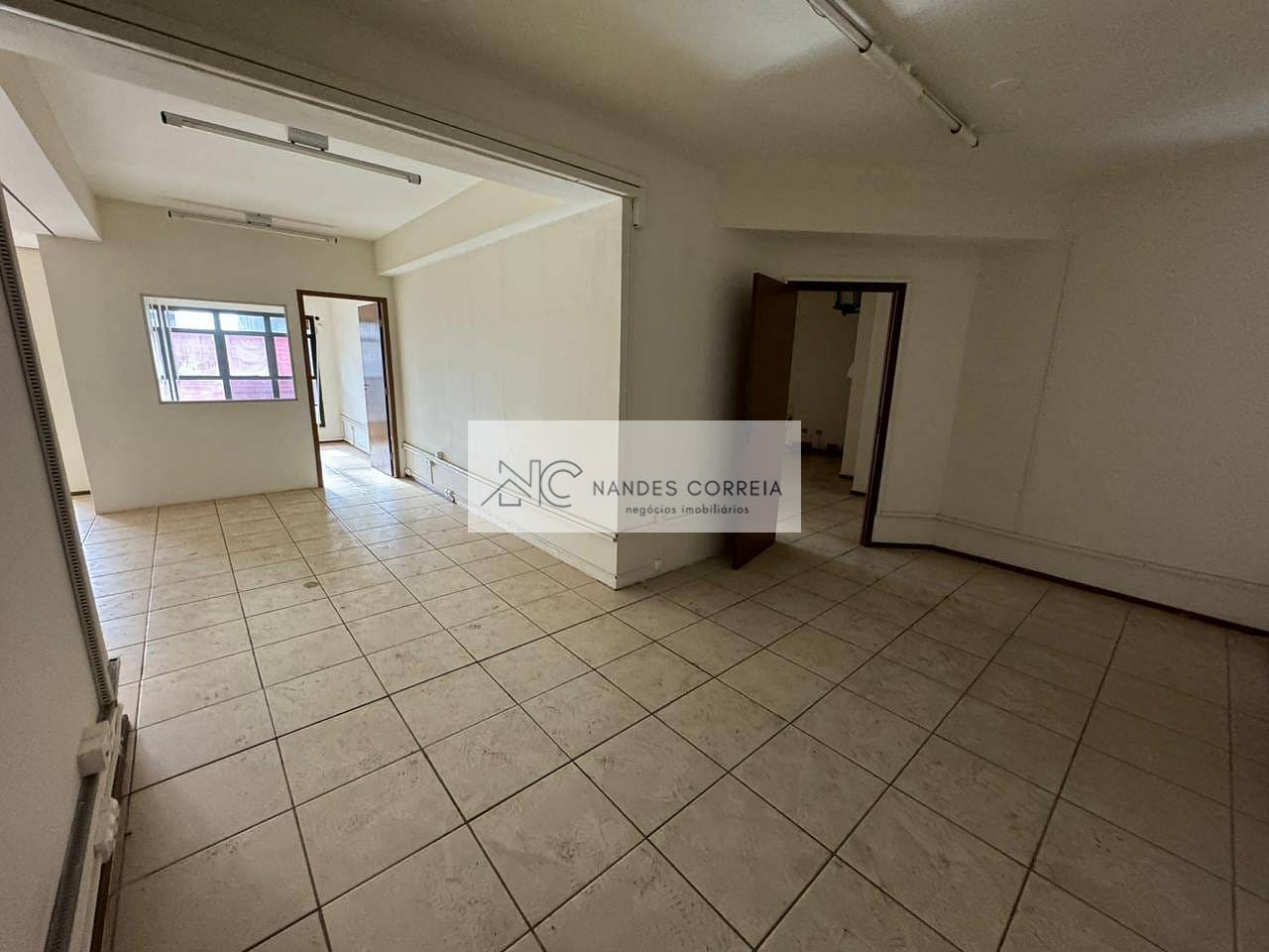 Conjunto Comercial-Sala para alugar, 213m² - Foto 13