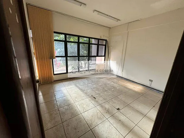 Sala com 244m², para alugar, no bairro Vitória em Londrina