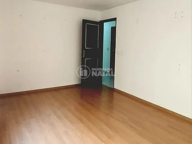 Sala com 21m², à venda, no bairro Centro em Londrina