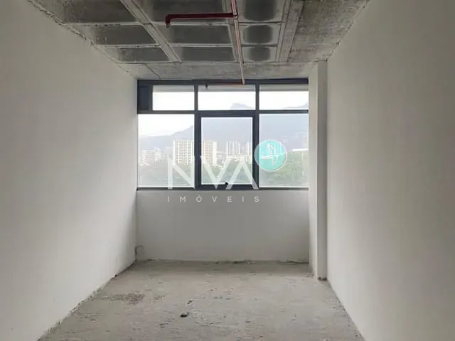 Sala com 35m², à venda, no bairro São Cristóvão em Rio de Janeiro