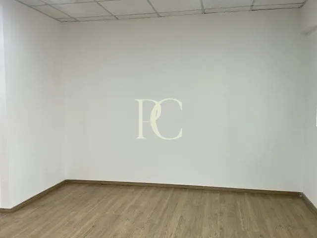 Sala com 32m², para alugar, no bairro Santo Amaro em São Paulo
