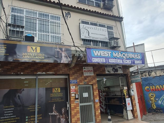 Sala com 30m², para alugar, no bairro Campo Grande em Rio de Janeiro