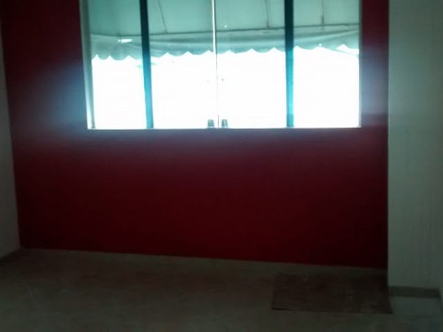 Sala para alugar, no bairro Centro em Rio das Ostras