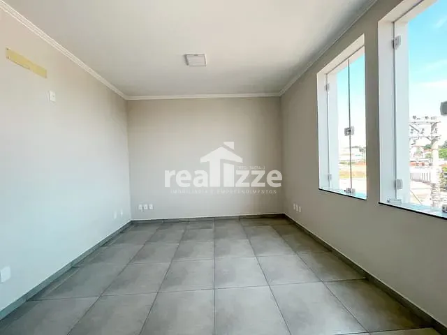 Sala com 17m², para alugar, no bairro Centro em Itapira