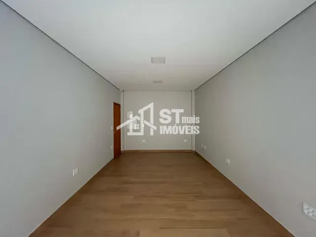 Sala para alugar, no bairro Centro em Andradas