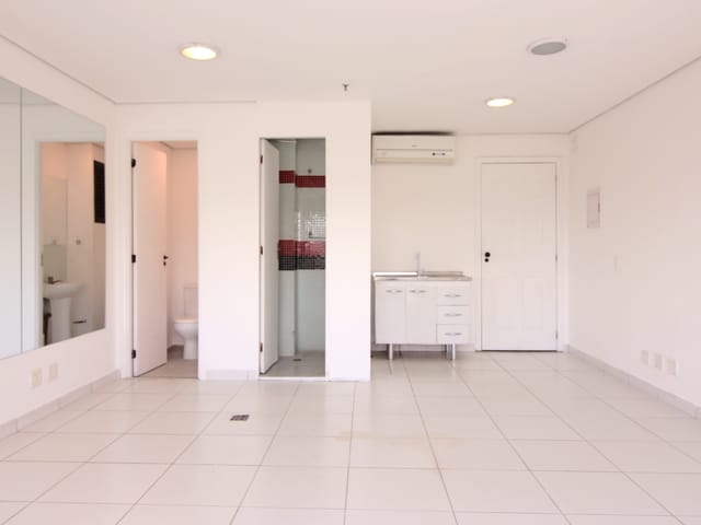 Foto do Sala - Sala à Venda no coração de Pinheiros, São Paulo, SP | Sposito de Oliveira Negócios Imobiliários