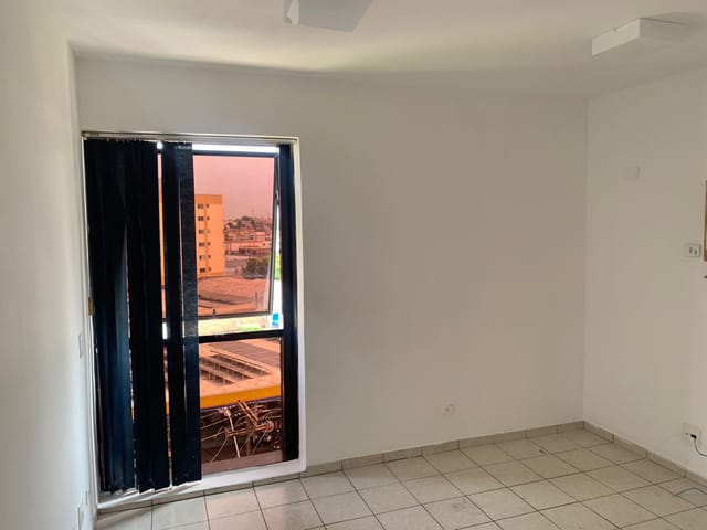 Sala à venda, no bairro Centro em Londrina