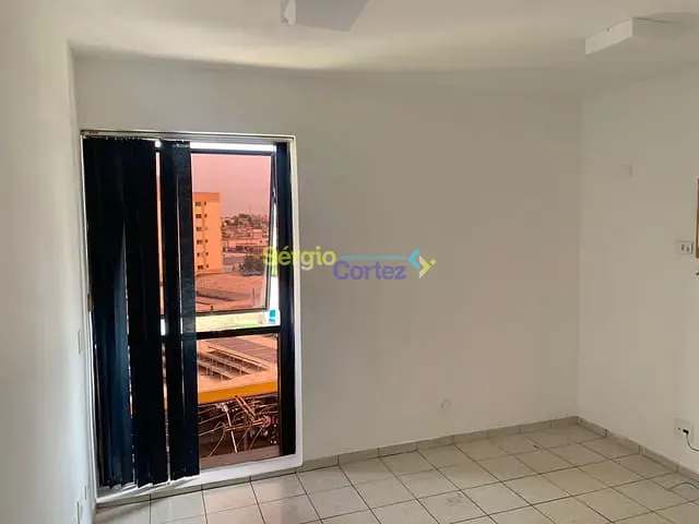 Sala à venda, no bairro Centro em Londrina