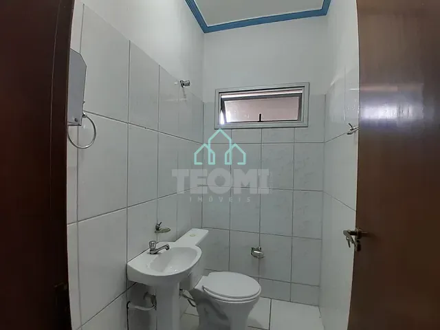 Sala com 11m², para alugar, no bairro Jardim Baronesa em Taubaté