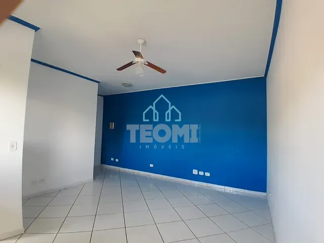 Sala com 11m², para alugar, no bairro Jardim Baronesa em Taubaté