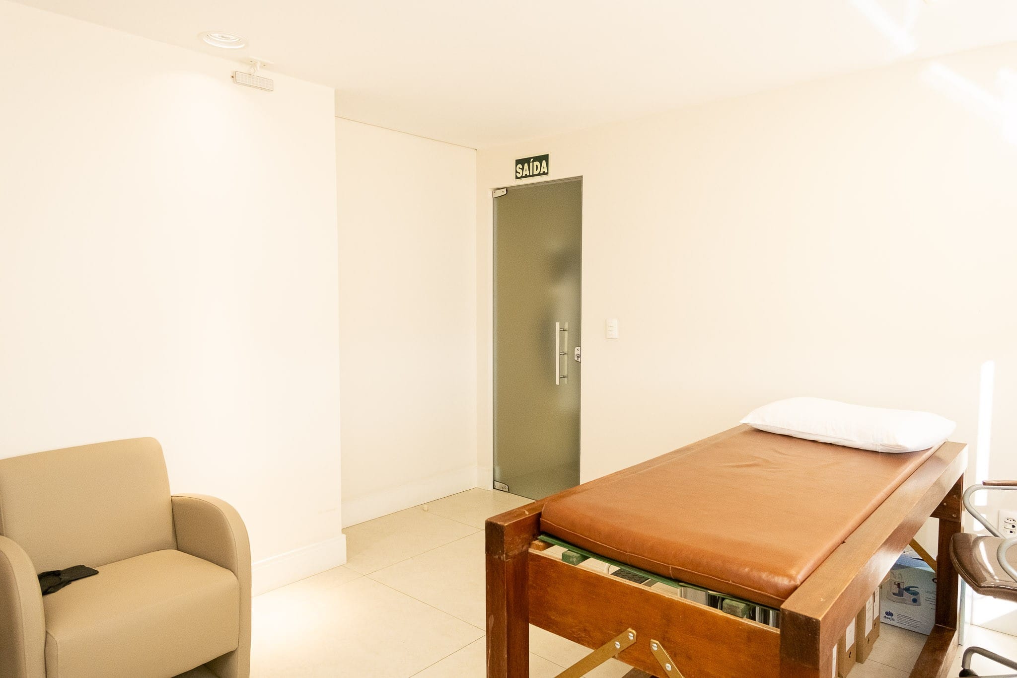 Sala comercial à venda, Três Vendas, Pelotas – 100m², 4 salas, 2 banheiros, elevador, semi-mobiliada. Agende sua visita com a UP Imóveis! - 14