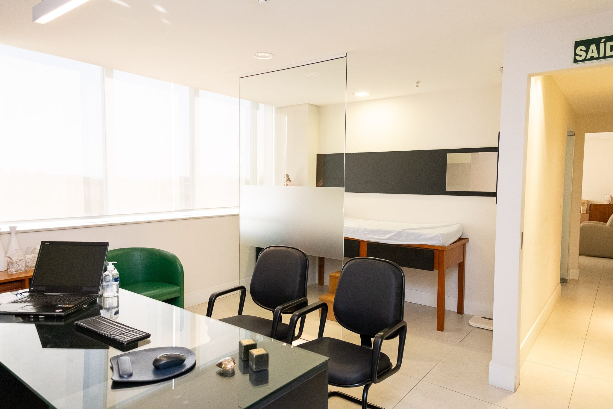 Sala comercial à venda, Três Vendas, Pelotas – 100m², 4 salas, 2 banheiros, elevador, semi-mobiliada. Agende sua visita com a UP Imóveis! - 17