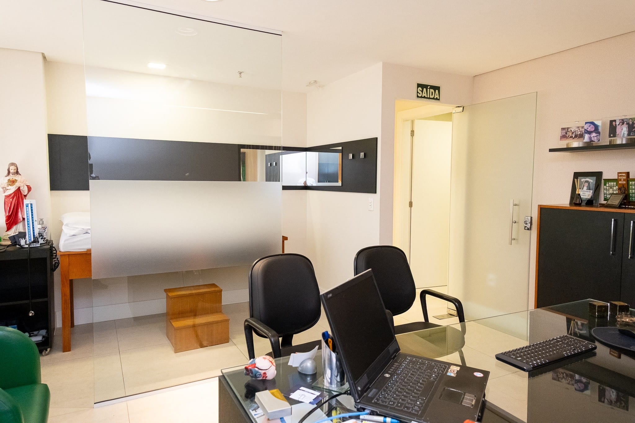 Sala comercial à venda, Três Vendas, Pelotas – 100m², 4 salas, 2 banheiros, elevador, semi-mobiliada. Agende sua visita com a UP Imóveis! - 19