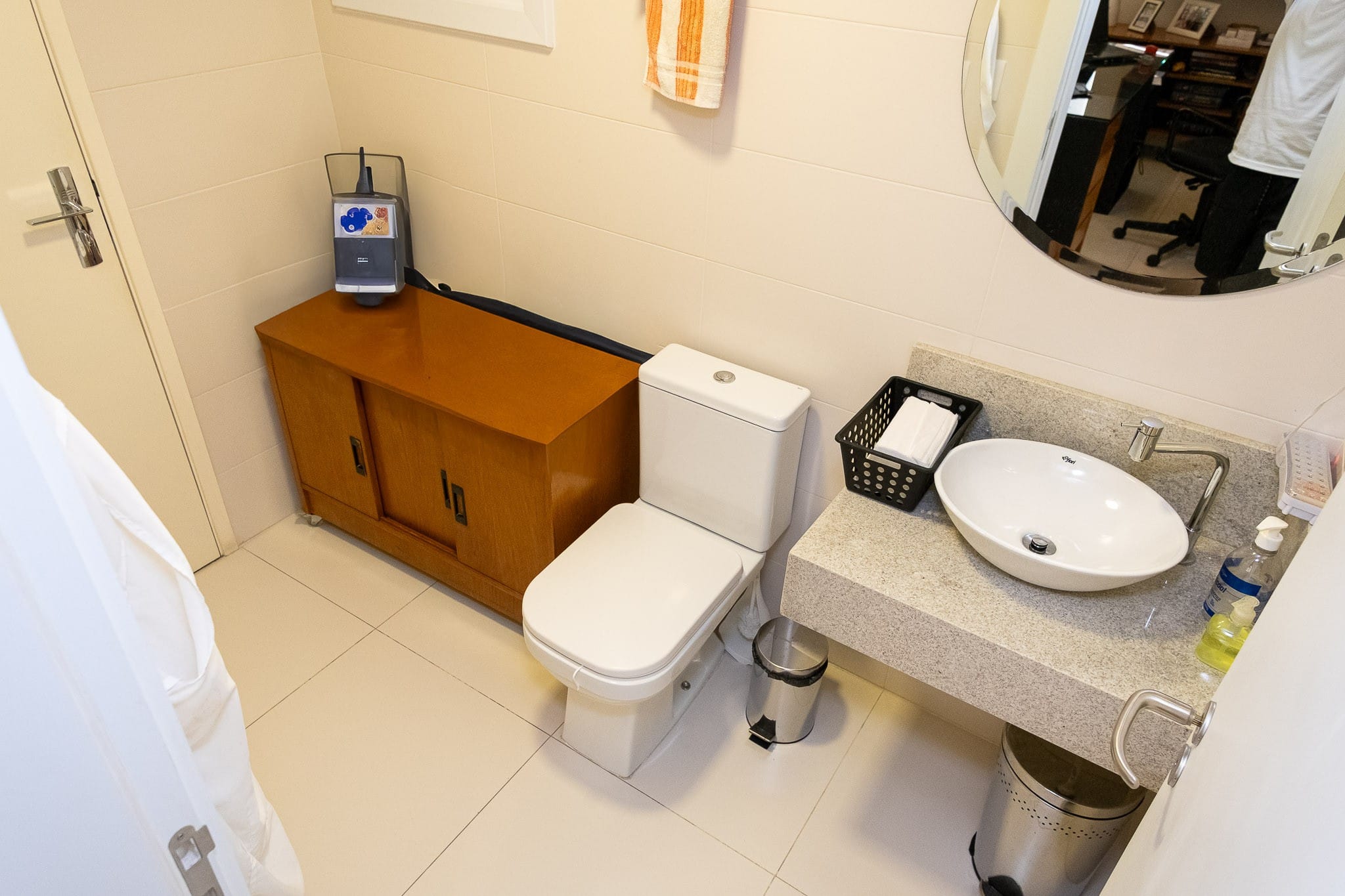 Sala comercial à venda, Três Vendas, Pelotas – 100m², 4 salas, 2 banheiros, elevador, semi-mobiliada. Agende sua visita com a UP Imóveis! - 21