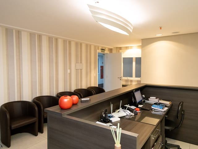 Sala com 100m², à venda, no bairro Centro em Pelotas